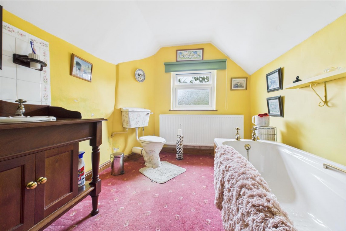 Images for COTTAGE | BASIC UPDATING | BS13
