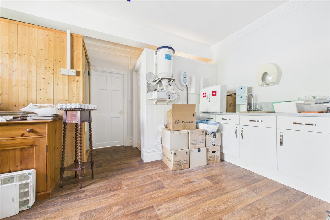 Images for DETACHED | UPDATING | ABBOTTS LEIGH