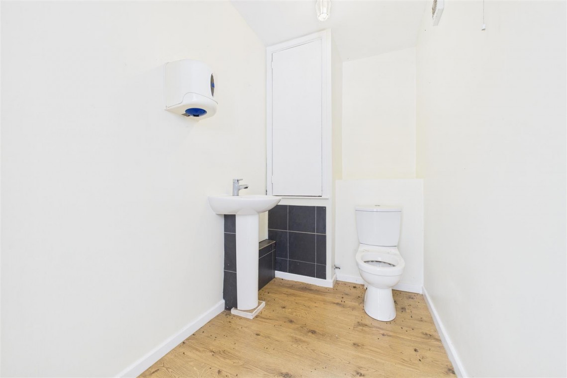 Images for DETACHED | UPDATING | ABBOTTS LEIGH