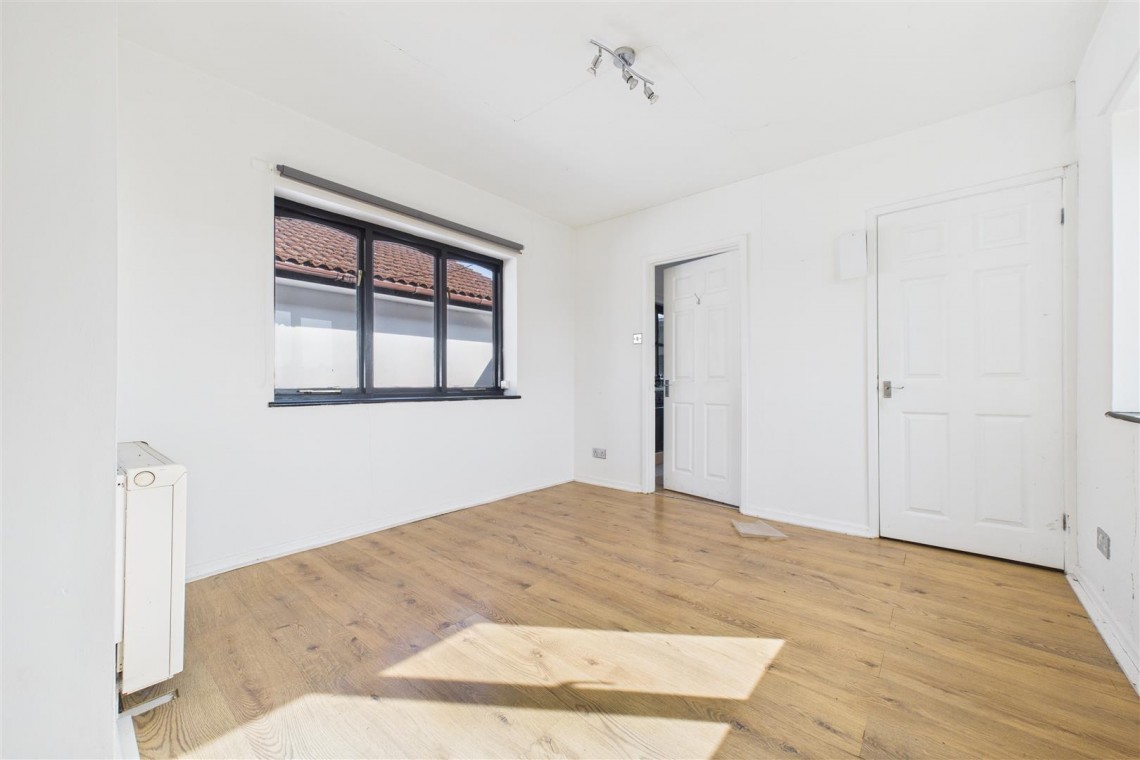 Images for DETACHED | UPDATING | ABBOTTS LEIGH