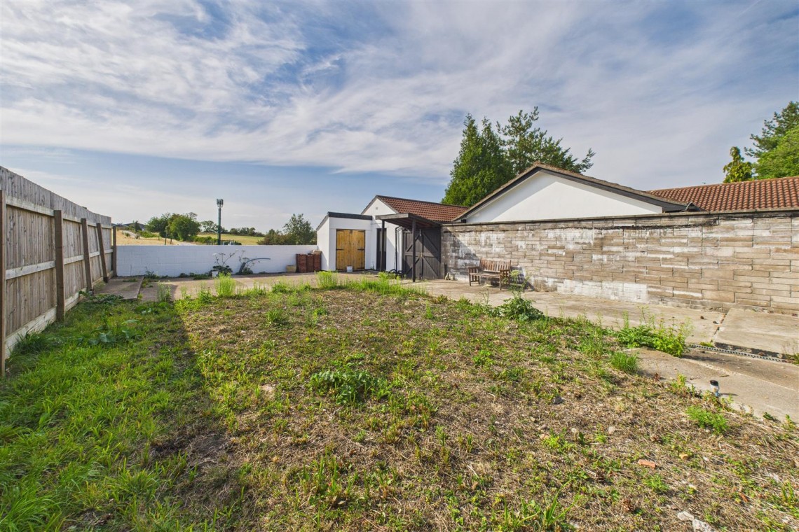 Images for DETACHED | UPDATING | ABBOTTS LEIGH