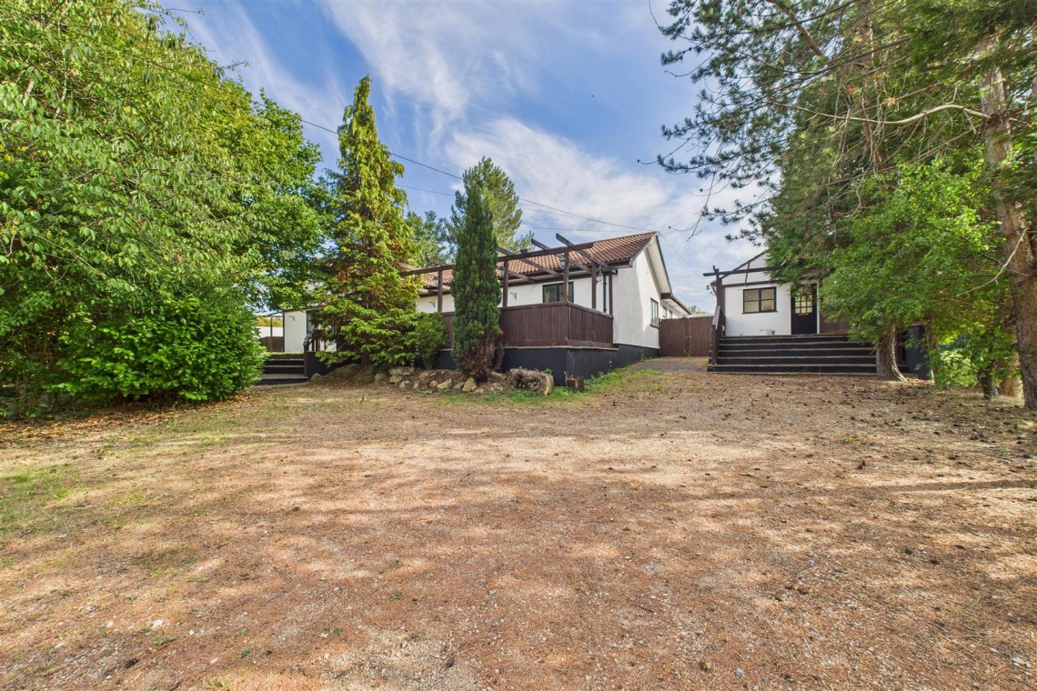 Images for DETACHED | UPDATING | ABBOTTS LEIGH