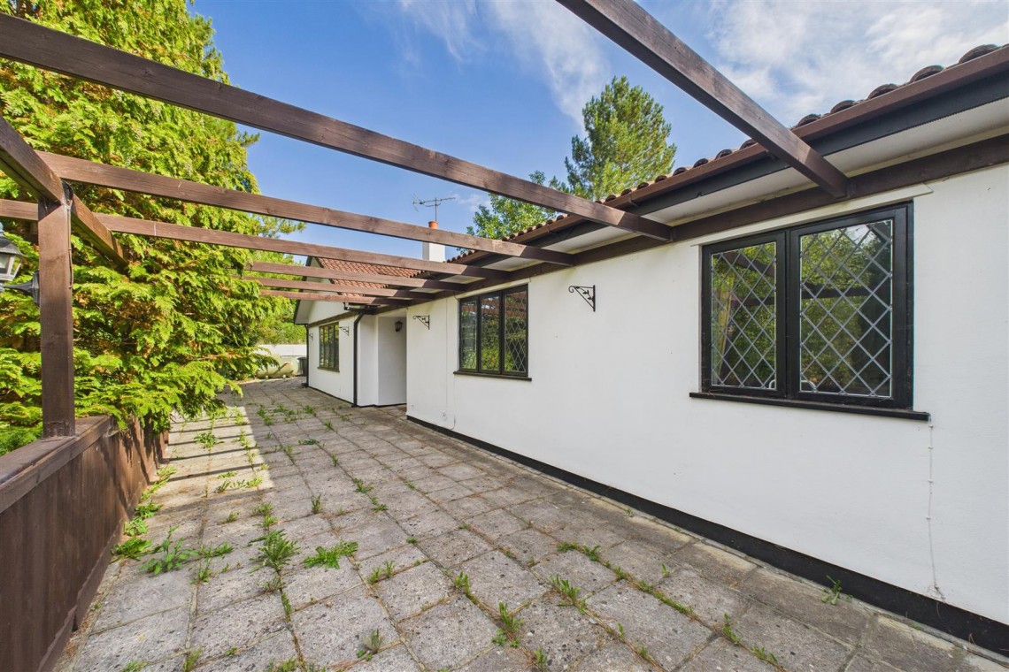 Images for DETACHED | UPDATING | ABBOTTS LEIGH