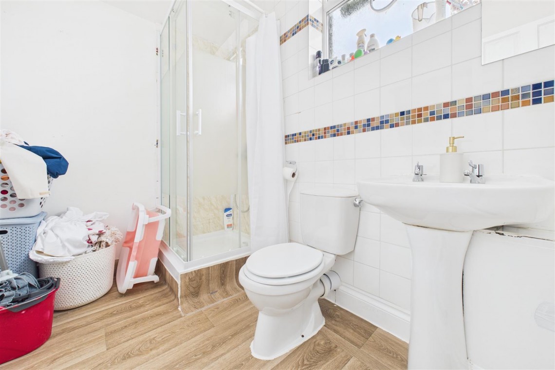 Images for FLAT | REDUCED FOR AUCTION | HORFIELD