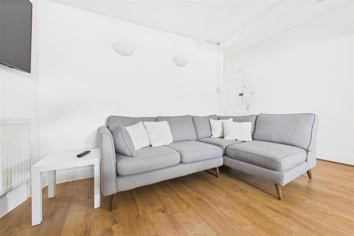 Images for FLAT | REDUCED FOR AUCTION | HORFIELD