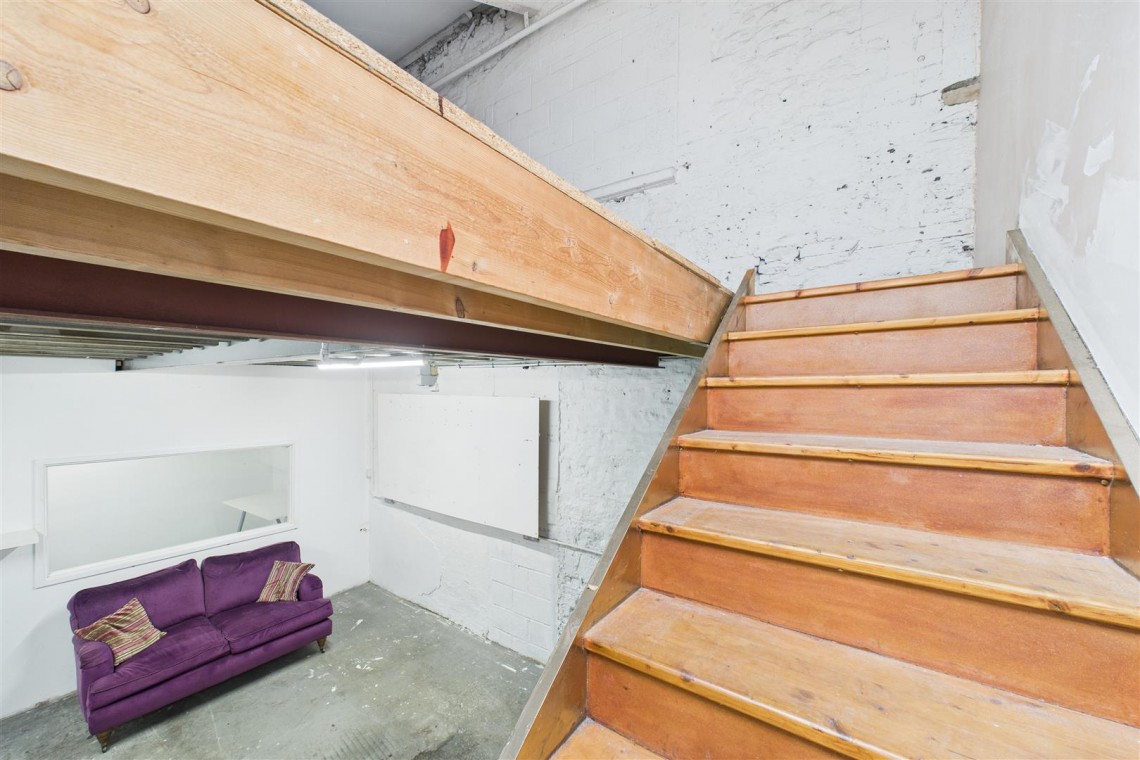 Images for REDUCED FOR AUCTION | FISHPONDS