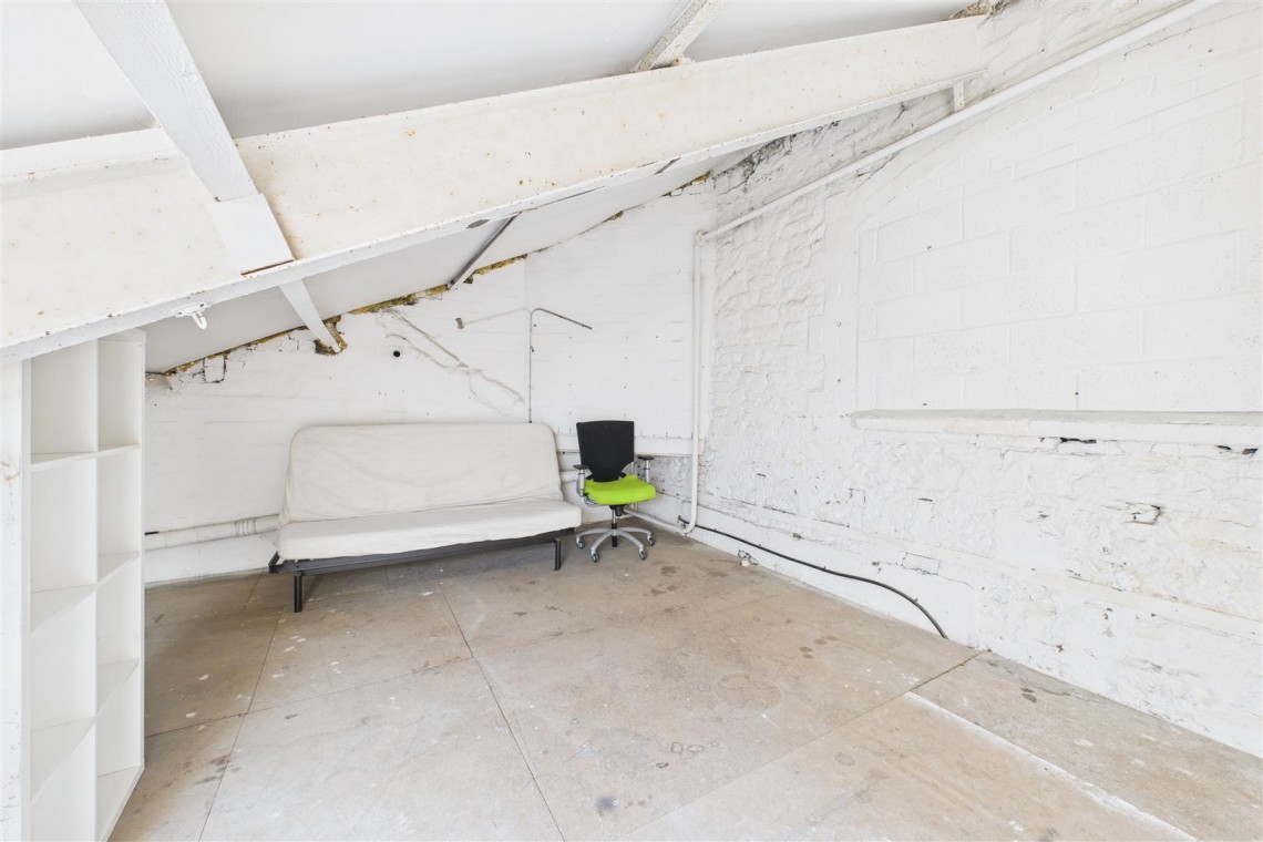 Images for REDUCED FOR AUCTION | FISHPONDS