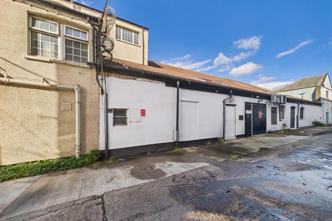 Images for REDUCED FOR AUCTION | FISHPONDS