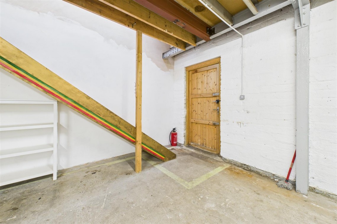 Images for REDUCED FOR AUCTION | FISHPONDS