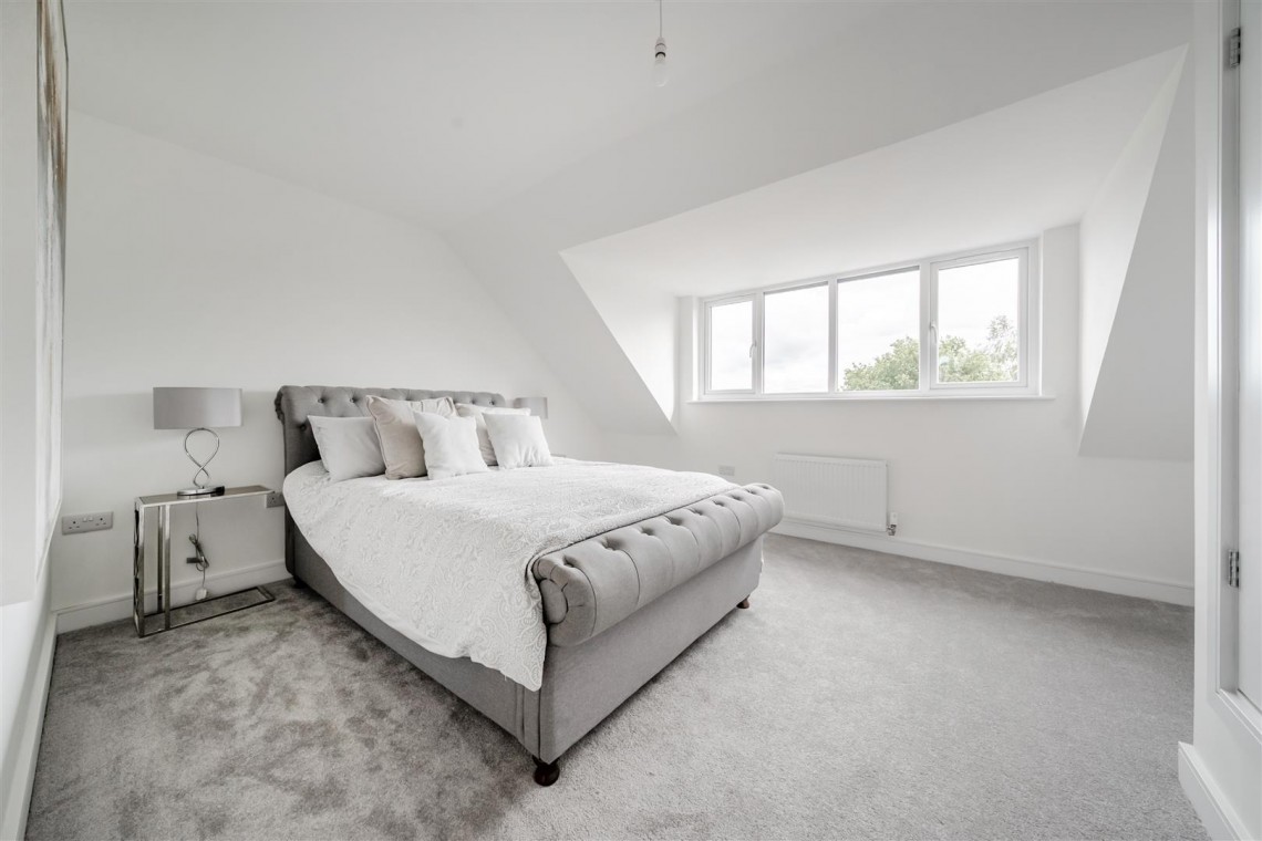 Images for Grimsbury Road, Kingswood
