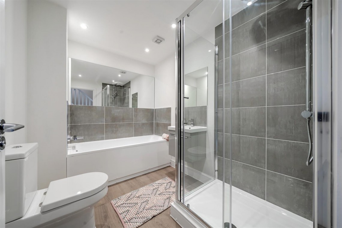 Images for Grimsbury Road, Kingswood