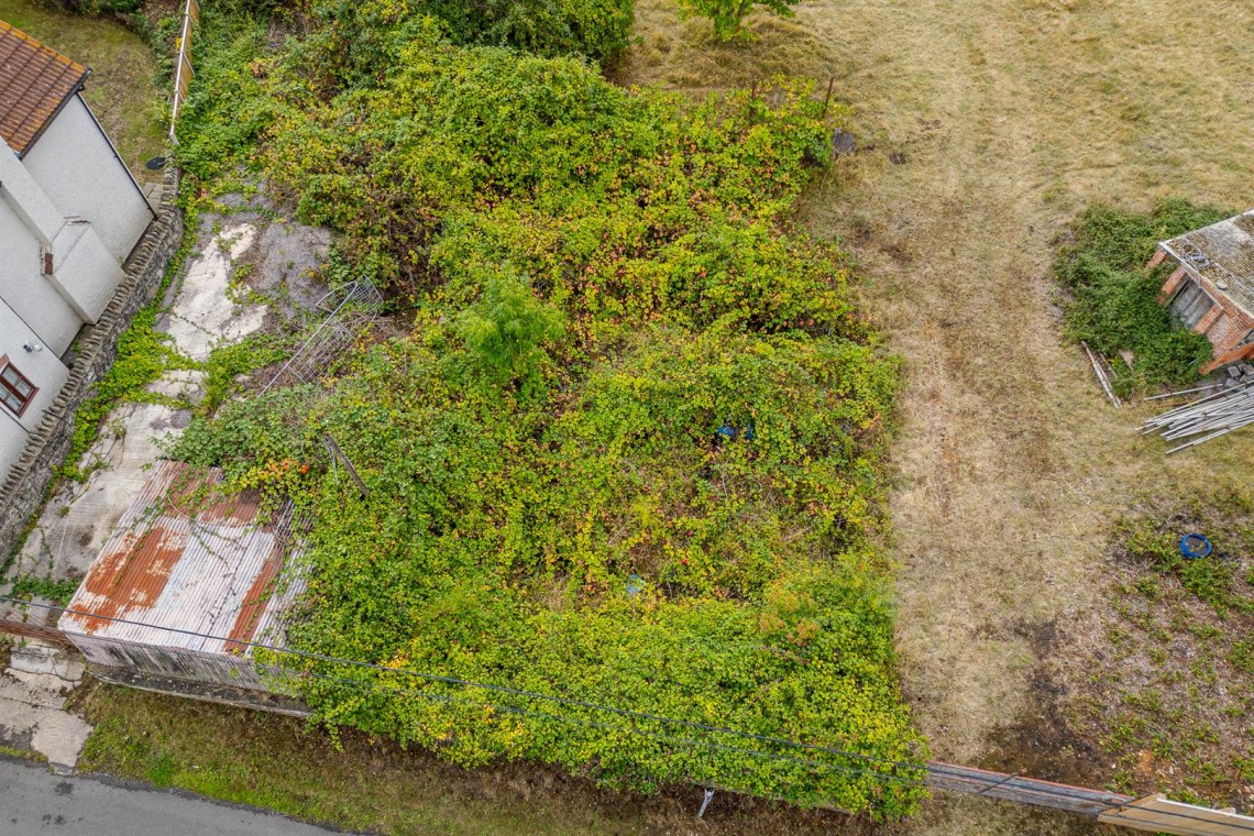 Images for FARMHOUSE + 2.36 ACRES | KENN