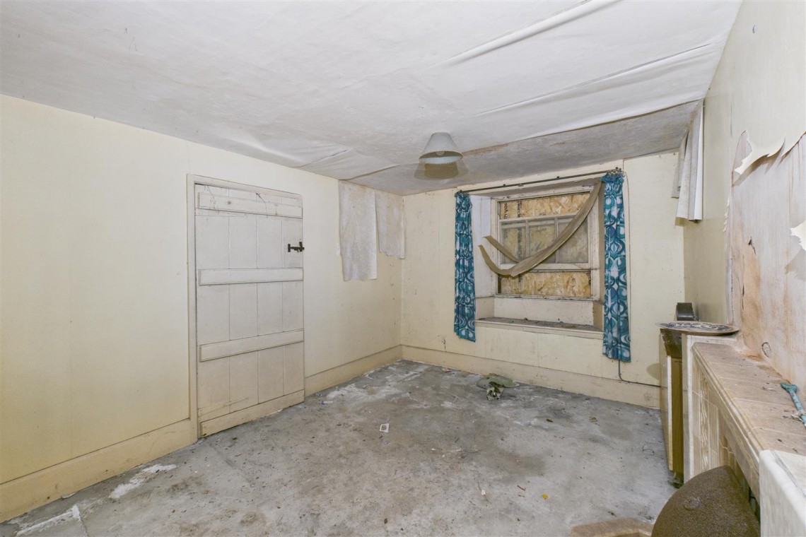 Images for FARMHOUSE + 2.36 ACRES | KENN