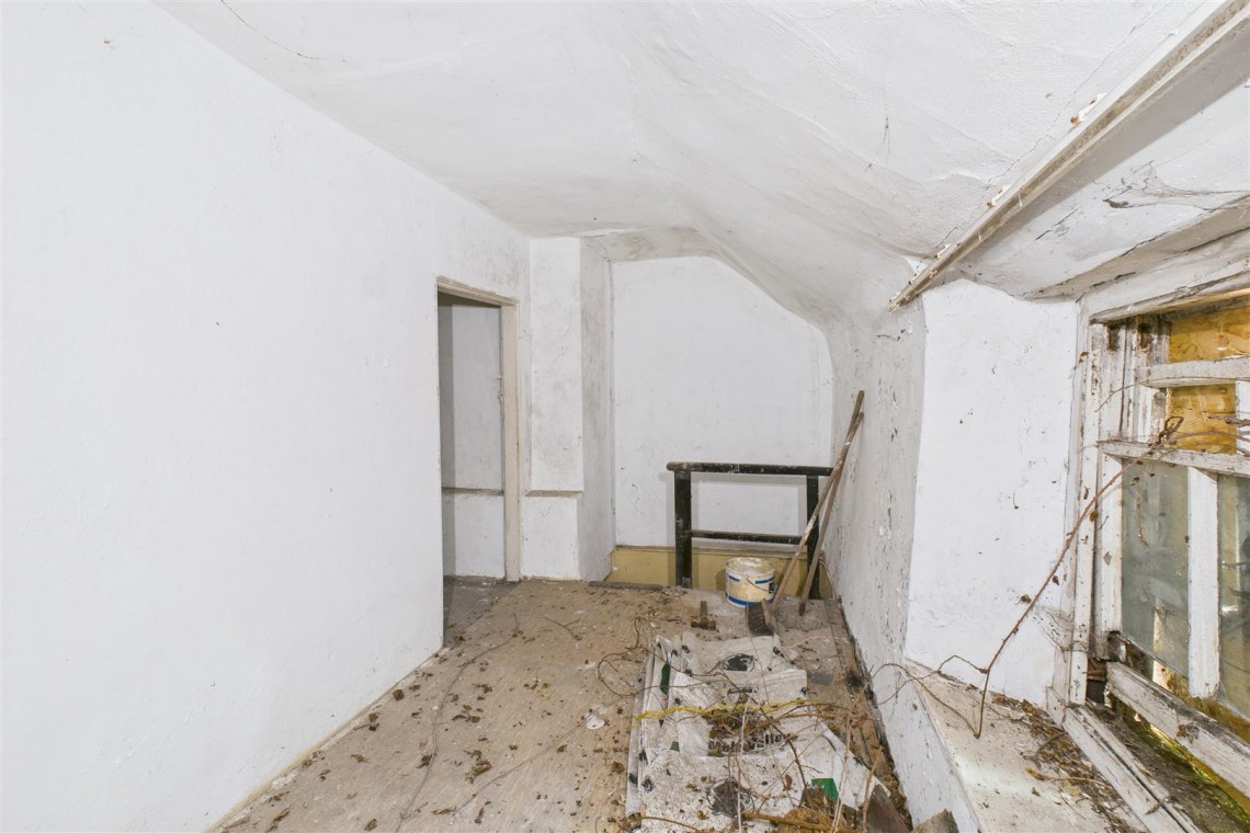 Images for FARMHOUSE + 2.36 ACRES | KENN