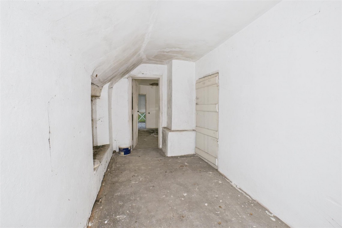 Images for FARMHOUSE + 2.36 ACRES | KENN