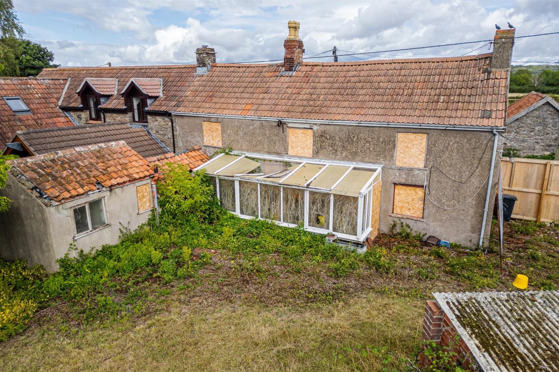 Images for FARMHOUSE + 2.36 ACRES | KENN