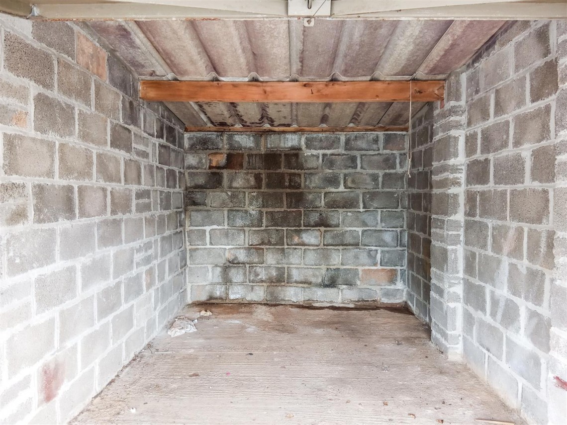 Images for SINGLE GARAGE | DARTMOUTH