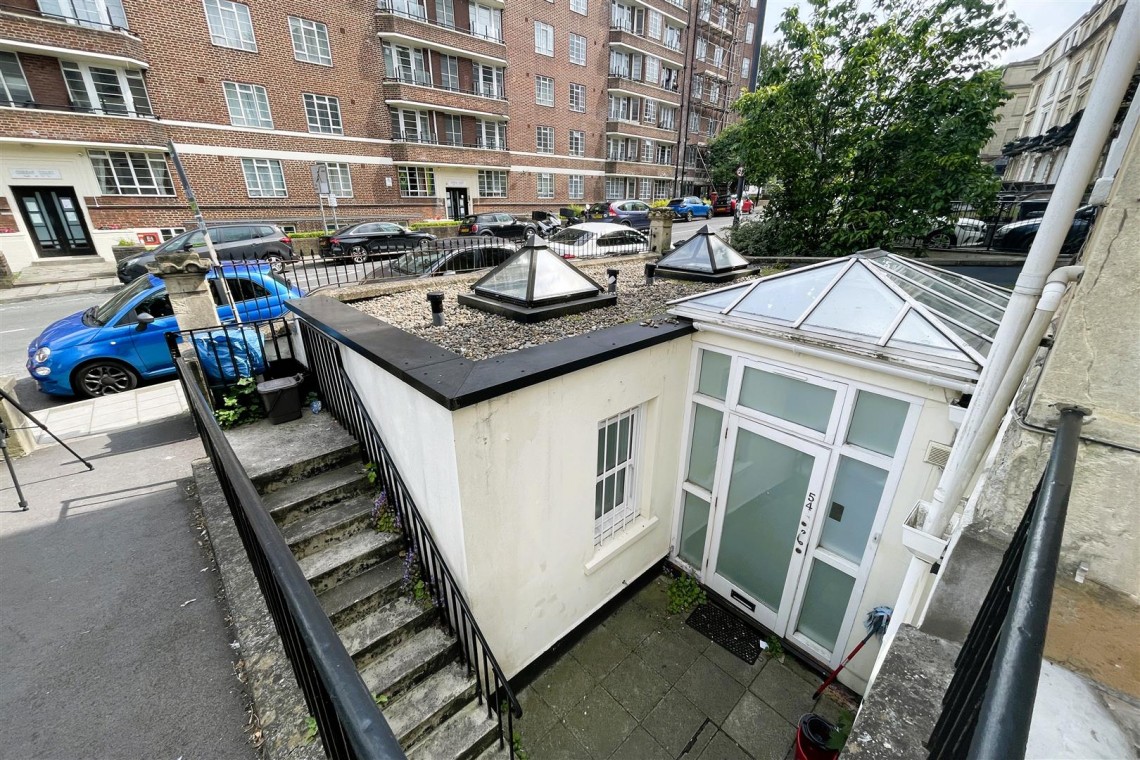 Images for 6 BED HMO | £59,760 pa