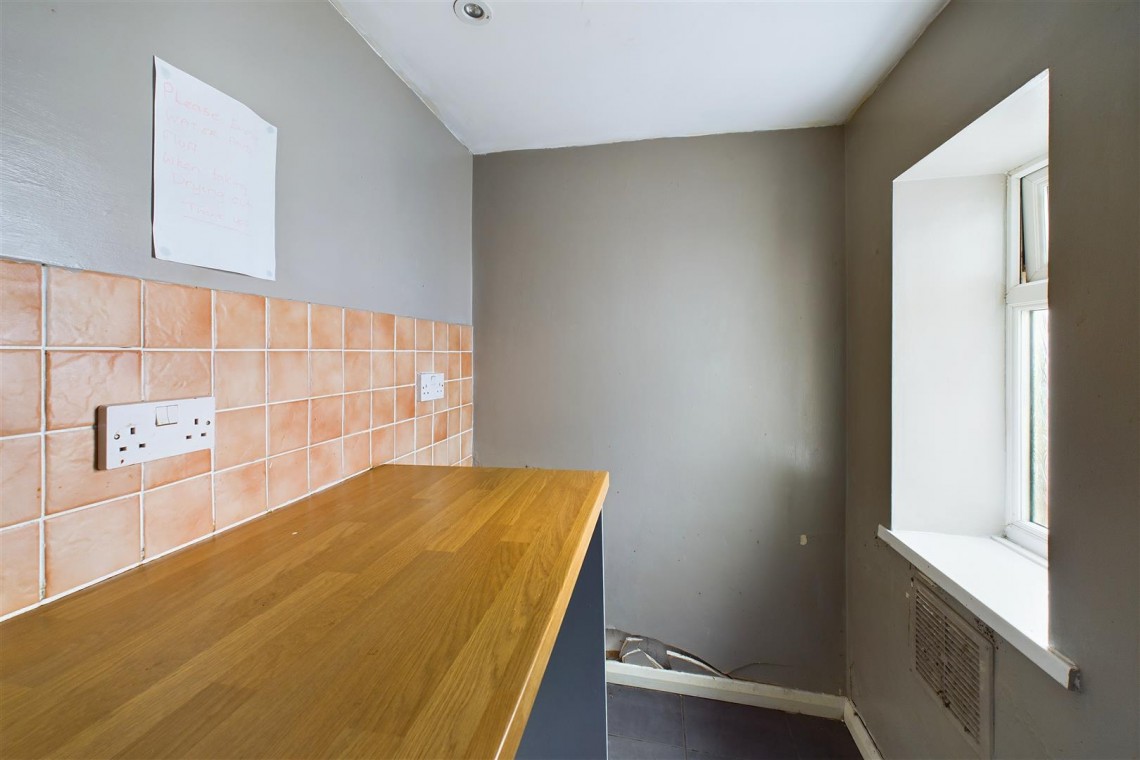 Images for 2 BED HOUSE | SHIREHAMPTON
