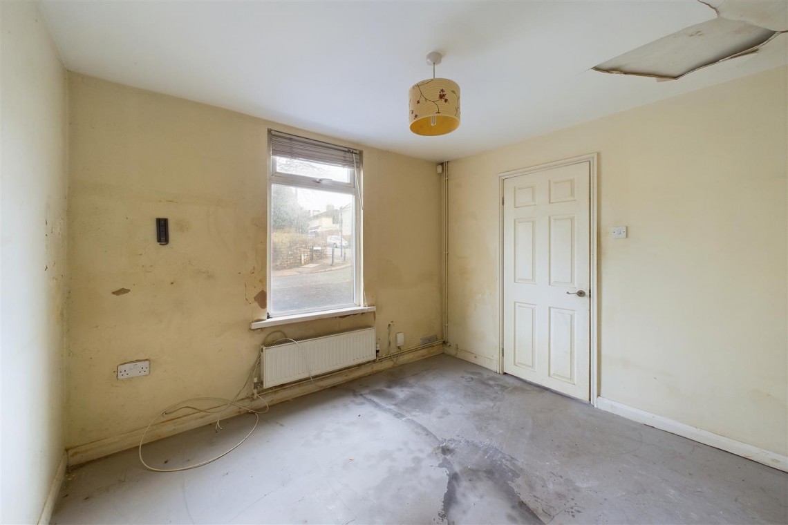 Images for 2 BED HOUSE | SHIREHAMPTON