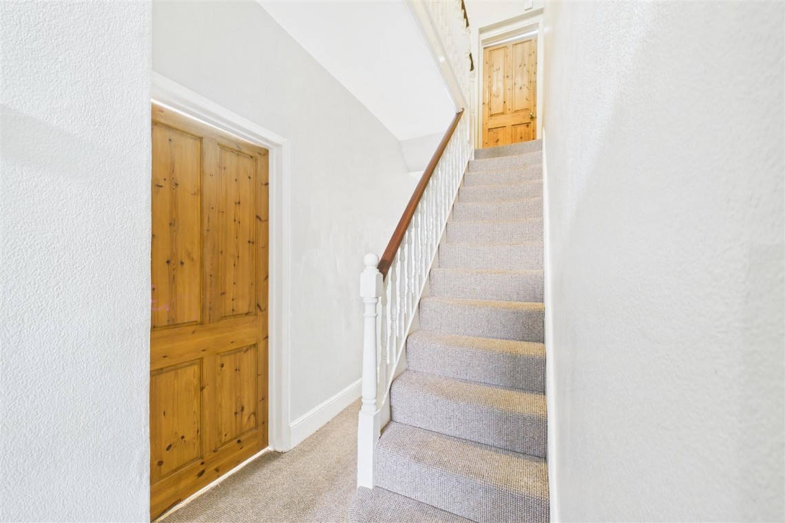 Images for PERIOD HOUSE FOR UPDATING | WESTBURY PARK