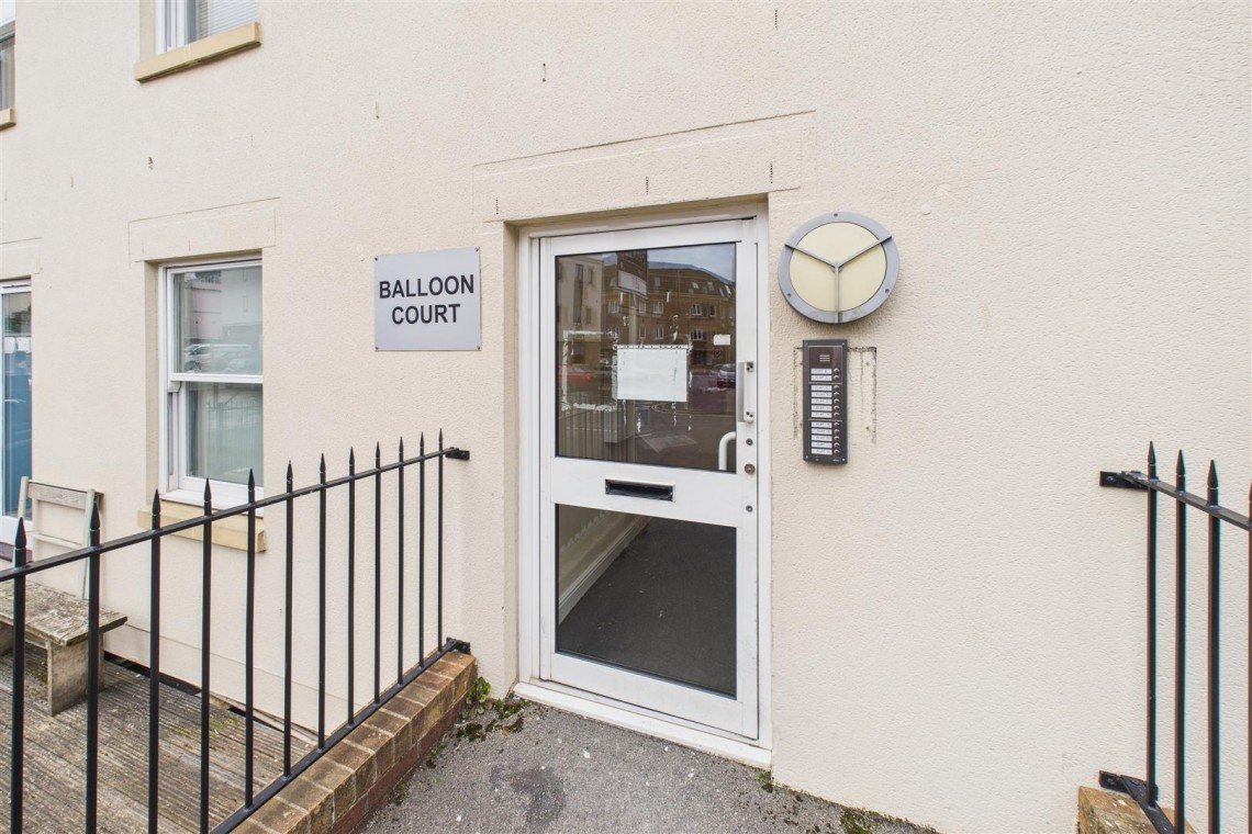 Images for 1 BED FLAT CLOSE TO CABOT CIRCUS