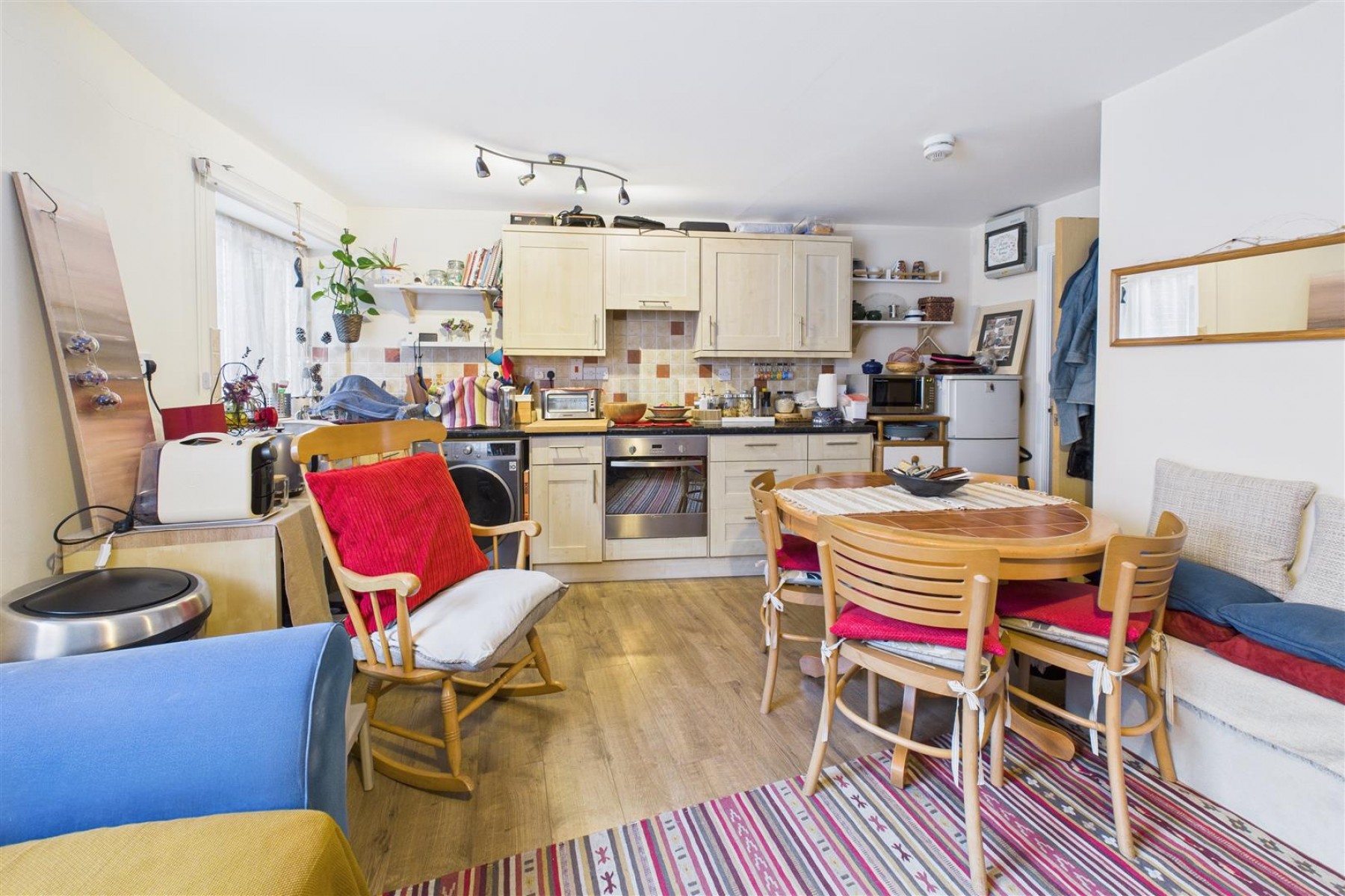 Images for 1 BED FLAT CLOSE TO CABOT CIRCUS