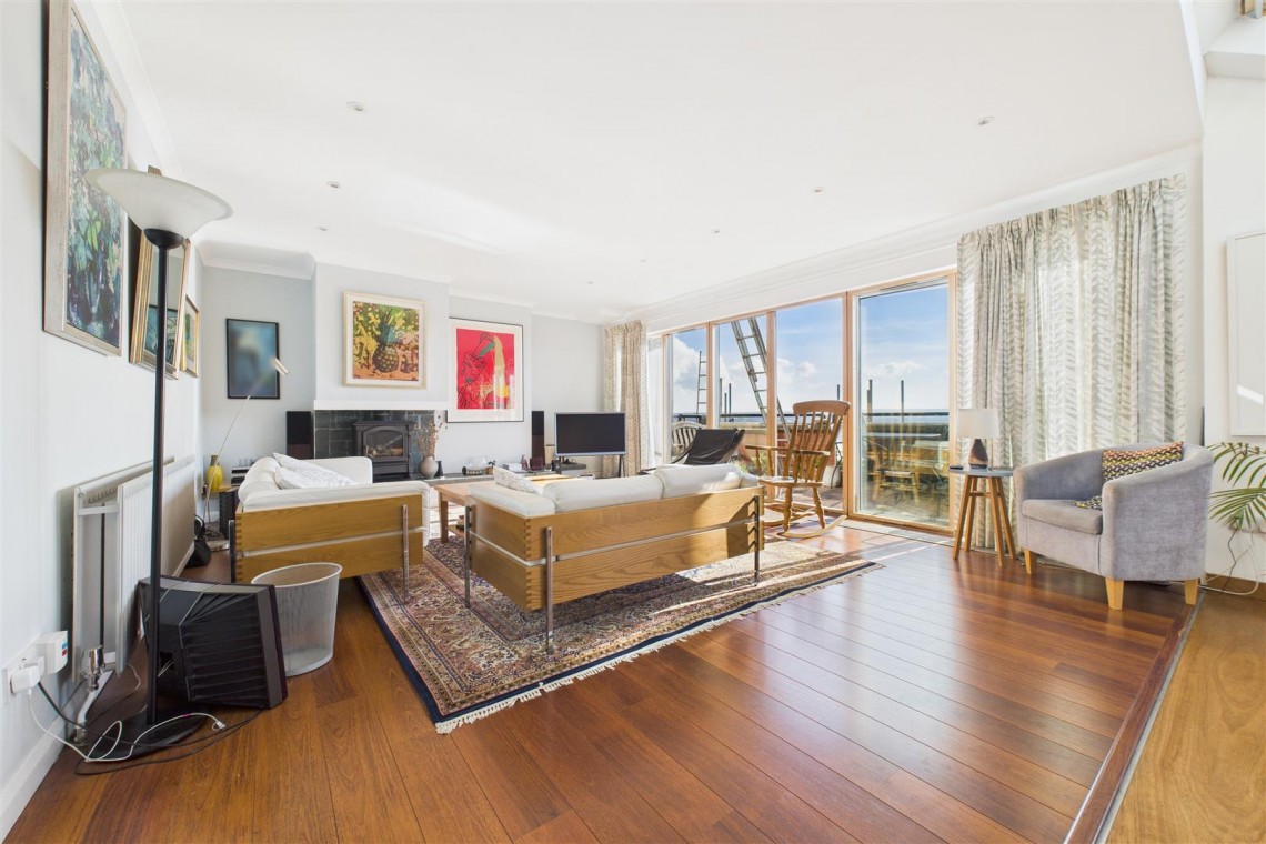 Images for PENTHOUSE | REDUCED FOR AUCTION