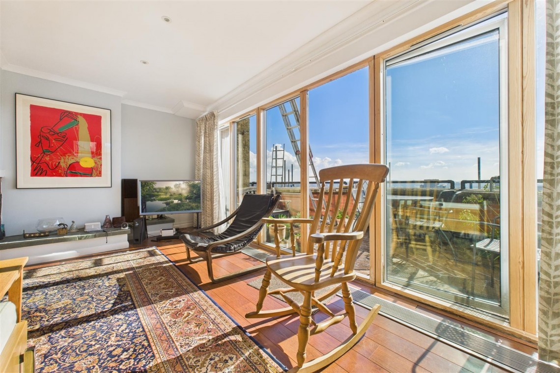 Images for PENTHOUSE | REDUCED FOR AUCTION