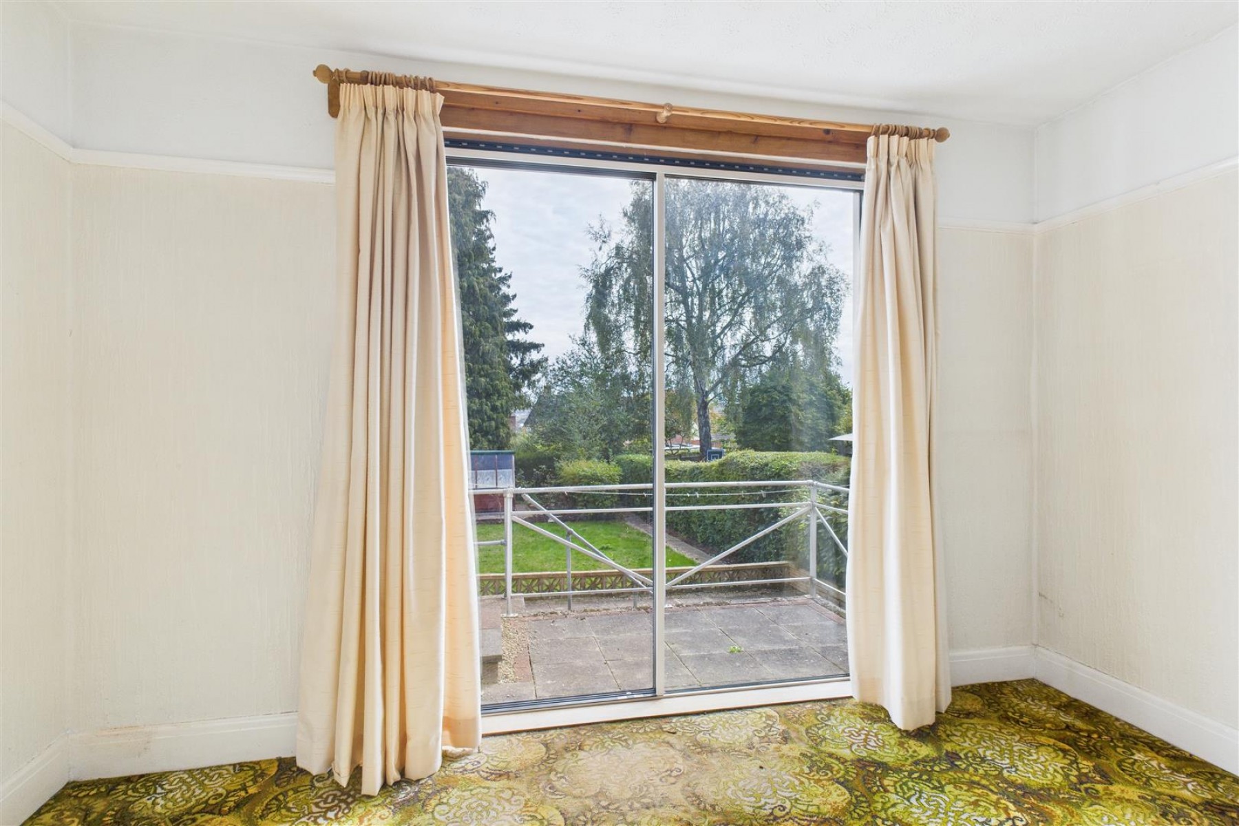 Images for SEMI FOR BASIC UPDATING | COOMBE DINGLE