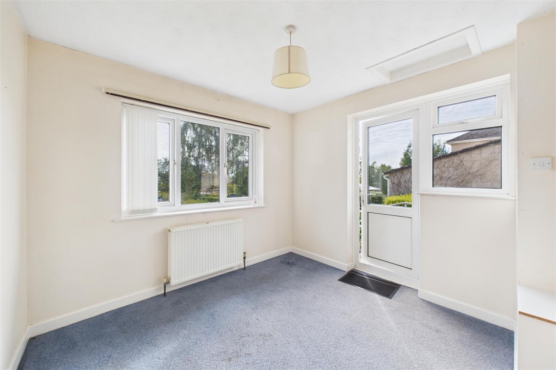 Images for SEMI FOR BASIC UPDATING | COOMBE DINGLE