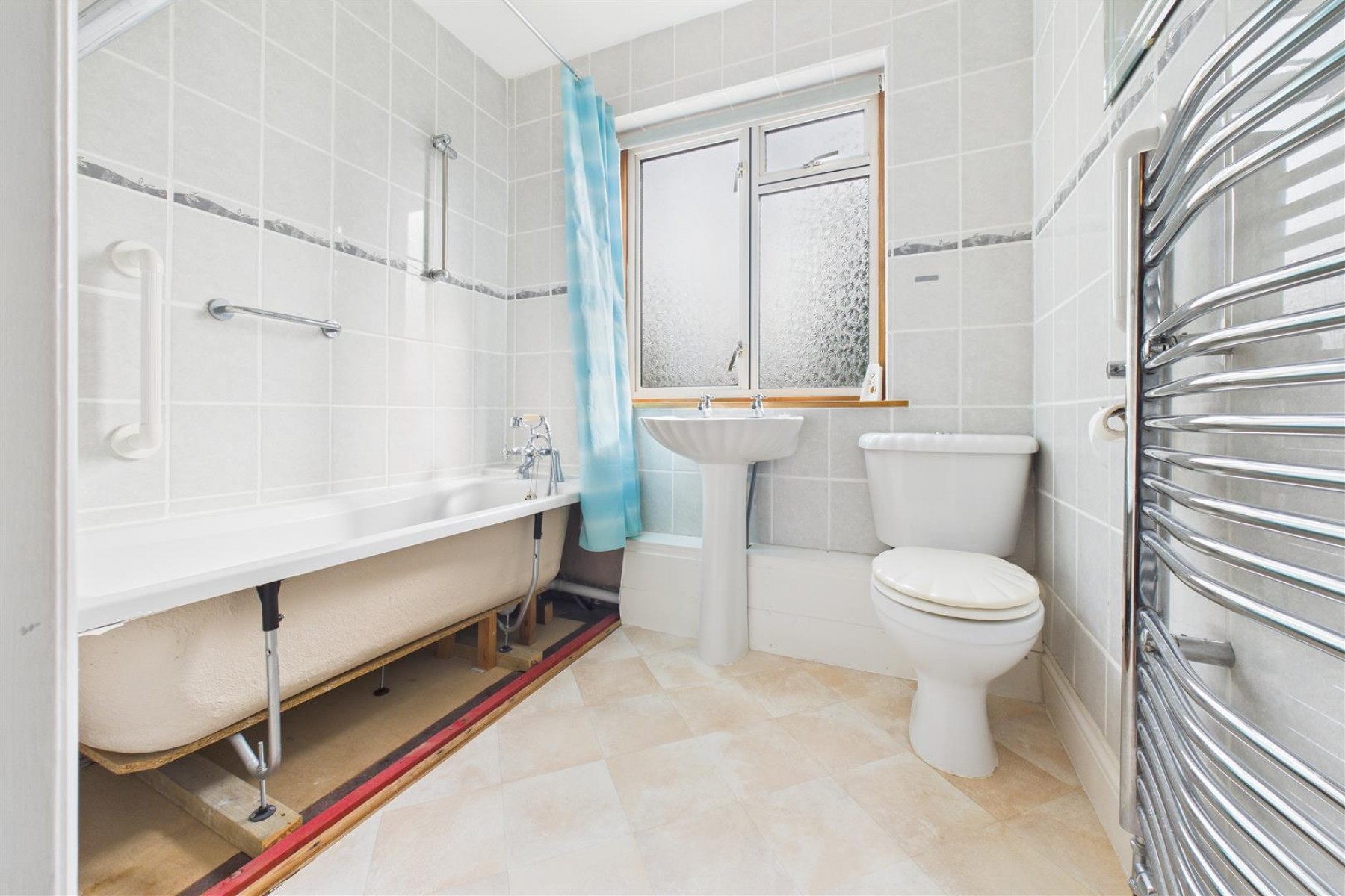 Images for SEMI FOR BASIC UPDATING | COOMBE DINGLE