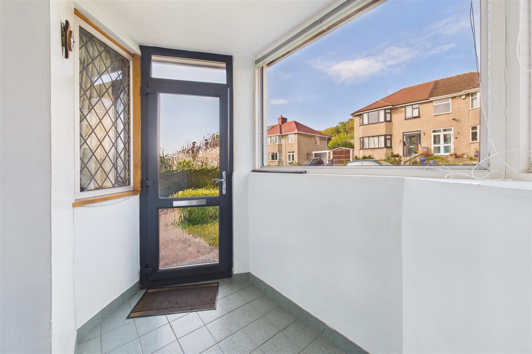 Images for SEMI FOR BASIC UPDATING | COOMBE DINGLE