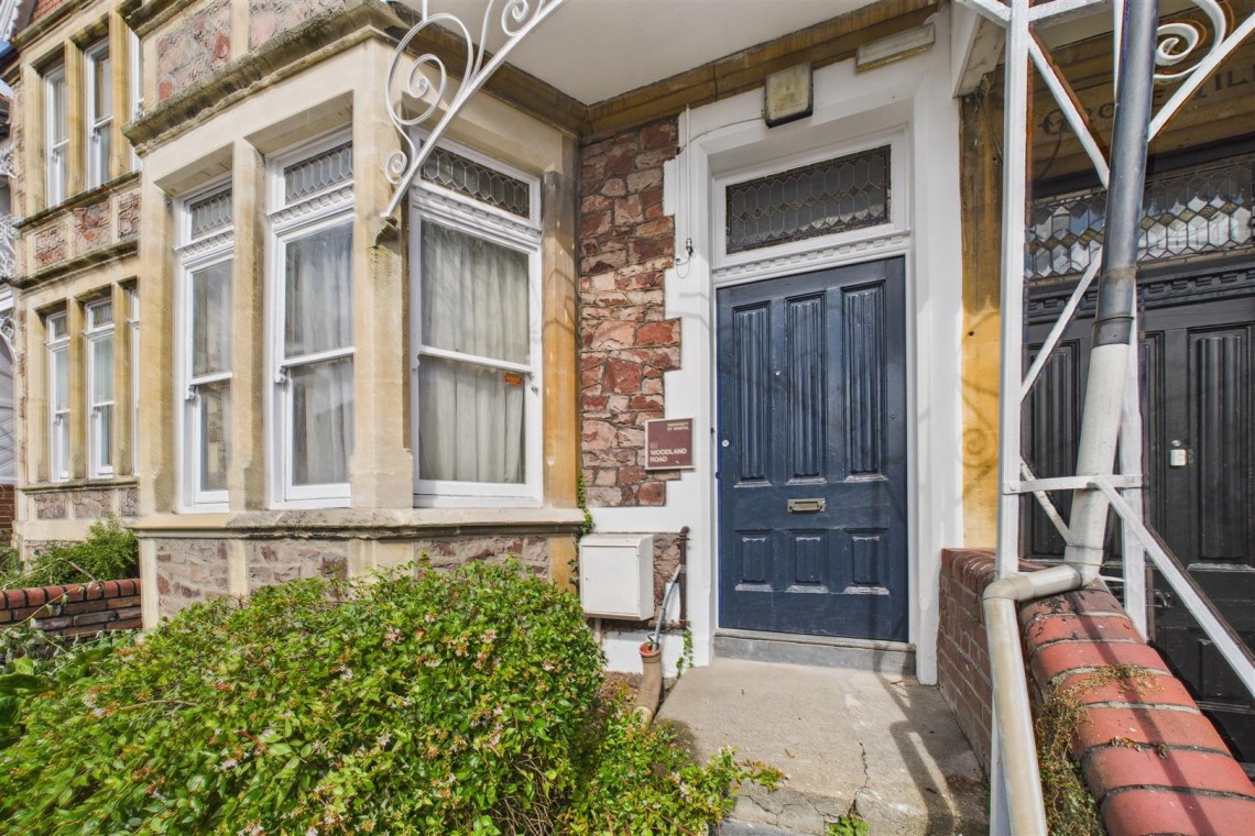 Images for HMO / FAMILY HOME | REDLAND