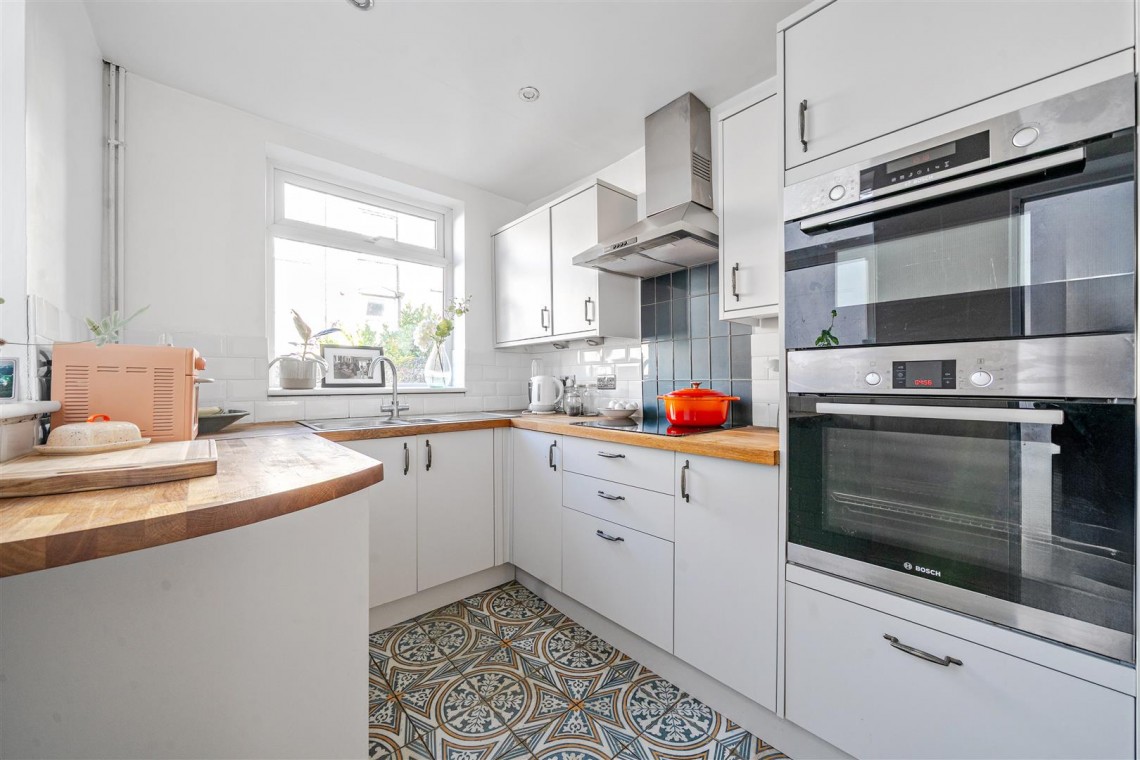 Images for Stevens Crescent, Totterdown