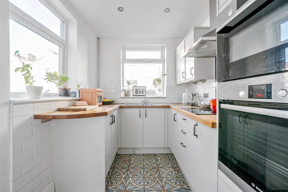 Images for Stevens Crescent, Totterdown