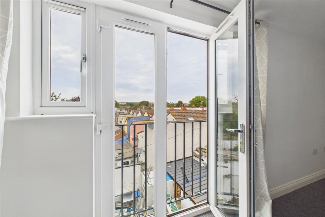 Images for BLOCK OF 12 x FLATS | BS5