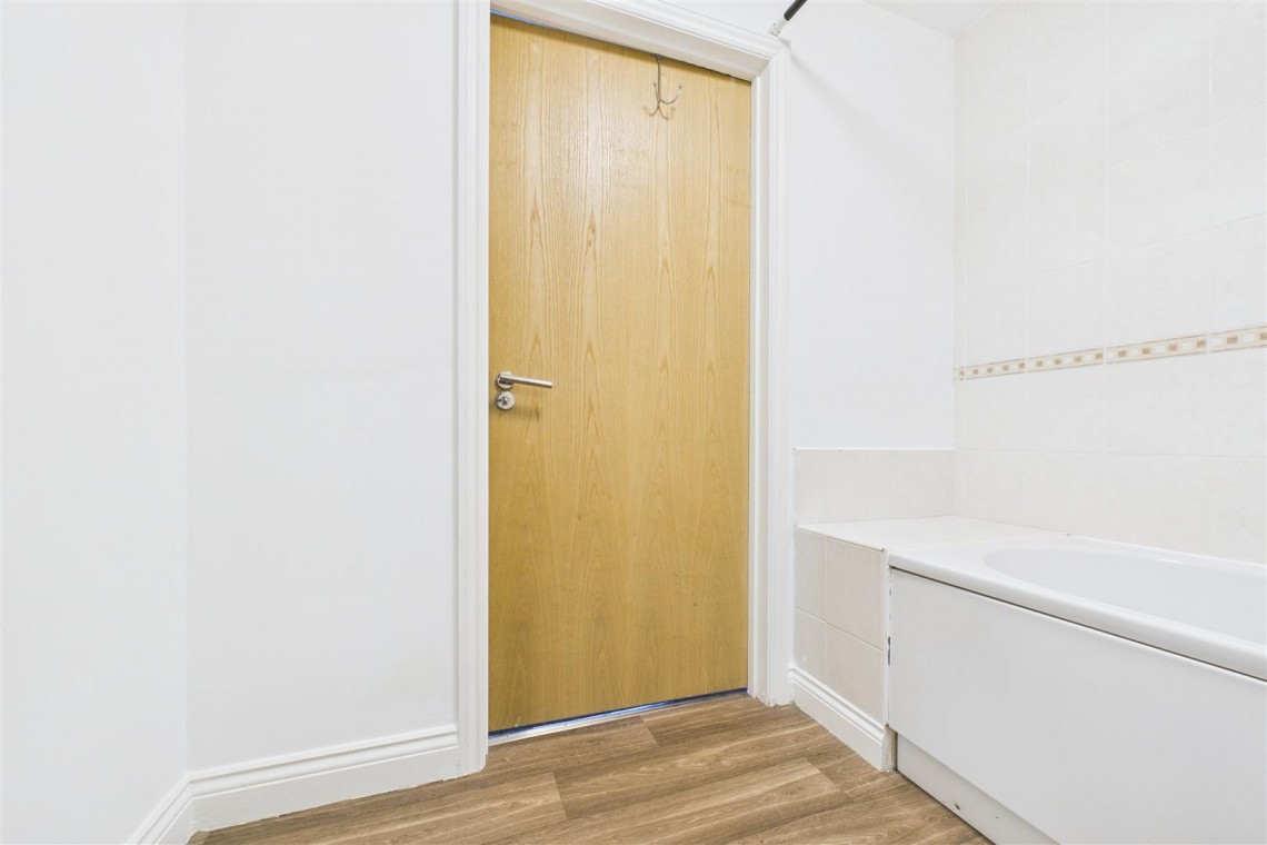 Images for BLOCK OF 12 x FLATS | BS5