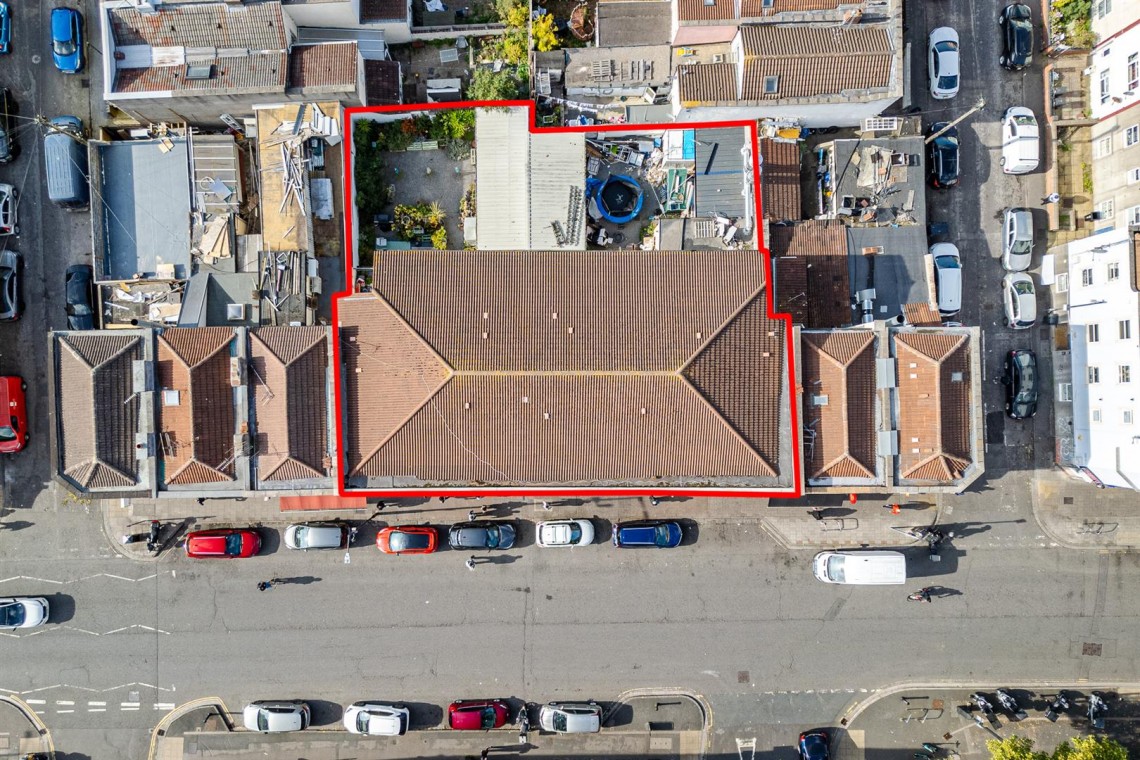 Images for BLOCK OF 12 x FLATS | BS5