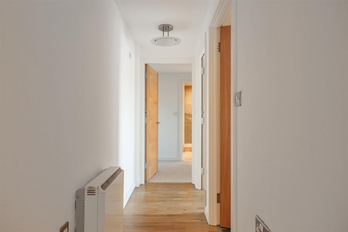 Images for Penthouse, City Centre