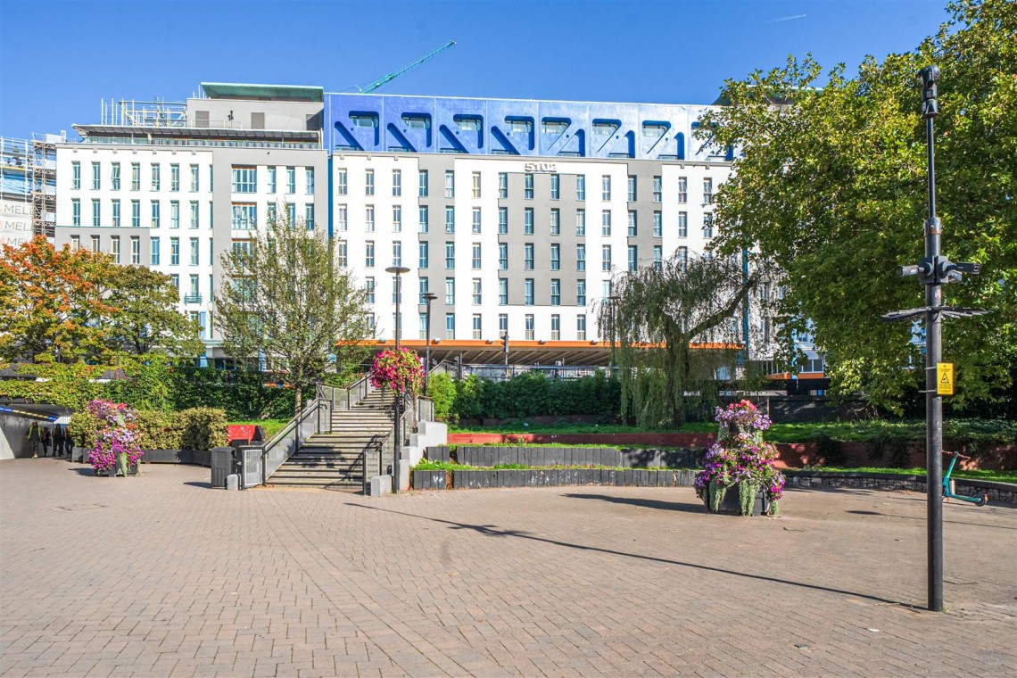 Images for Penthouse, City Centre