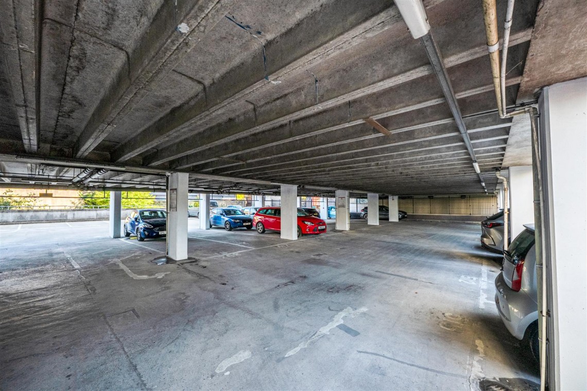 Images for Penthouse, City Centre
