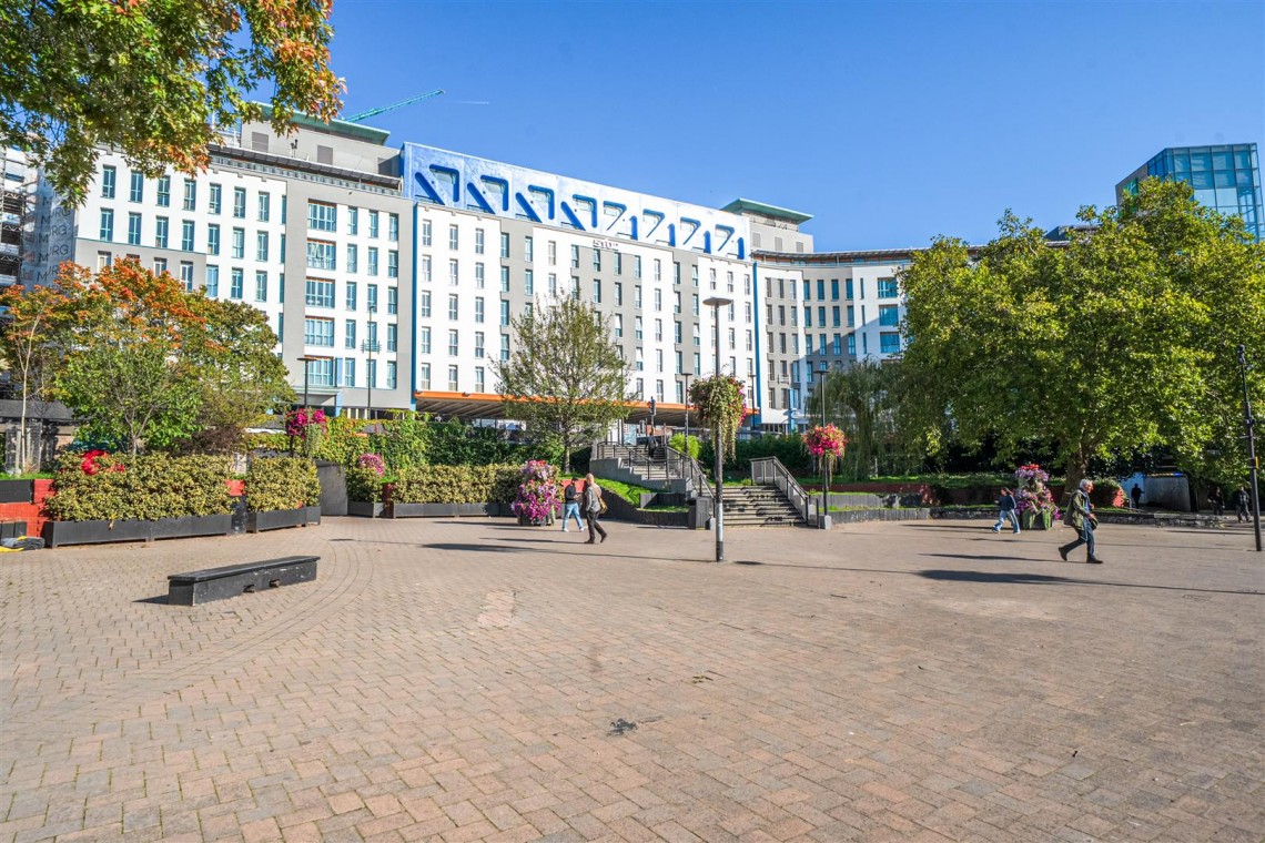 Images for Penthouse, City Centre