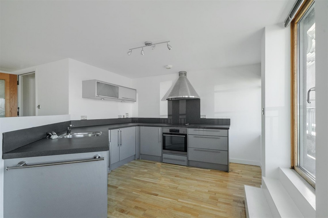 Images for Penthouse, City Centre