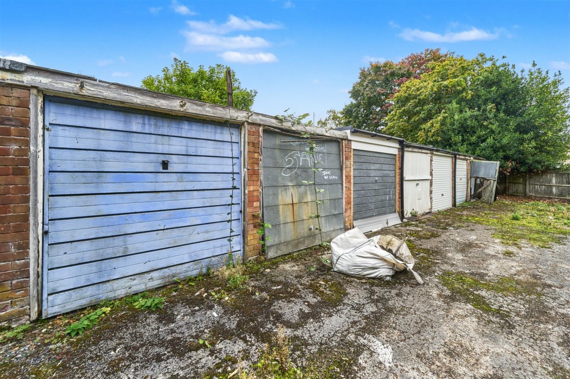 Images for SINGLE GARAGE | BROMSGROVE