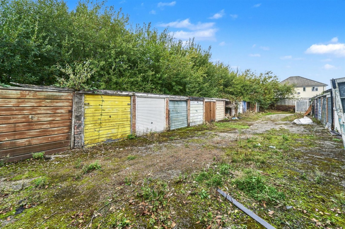 Images for SINGLE GARAGE | BROMSGROVE
