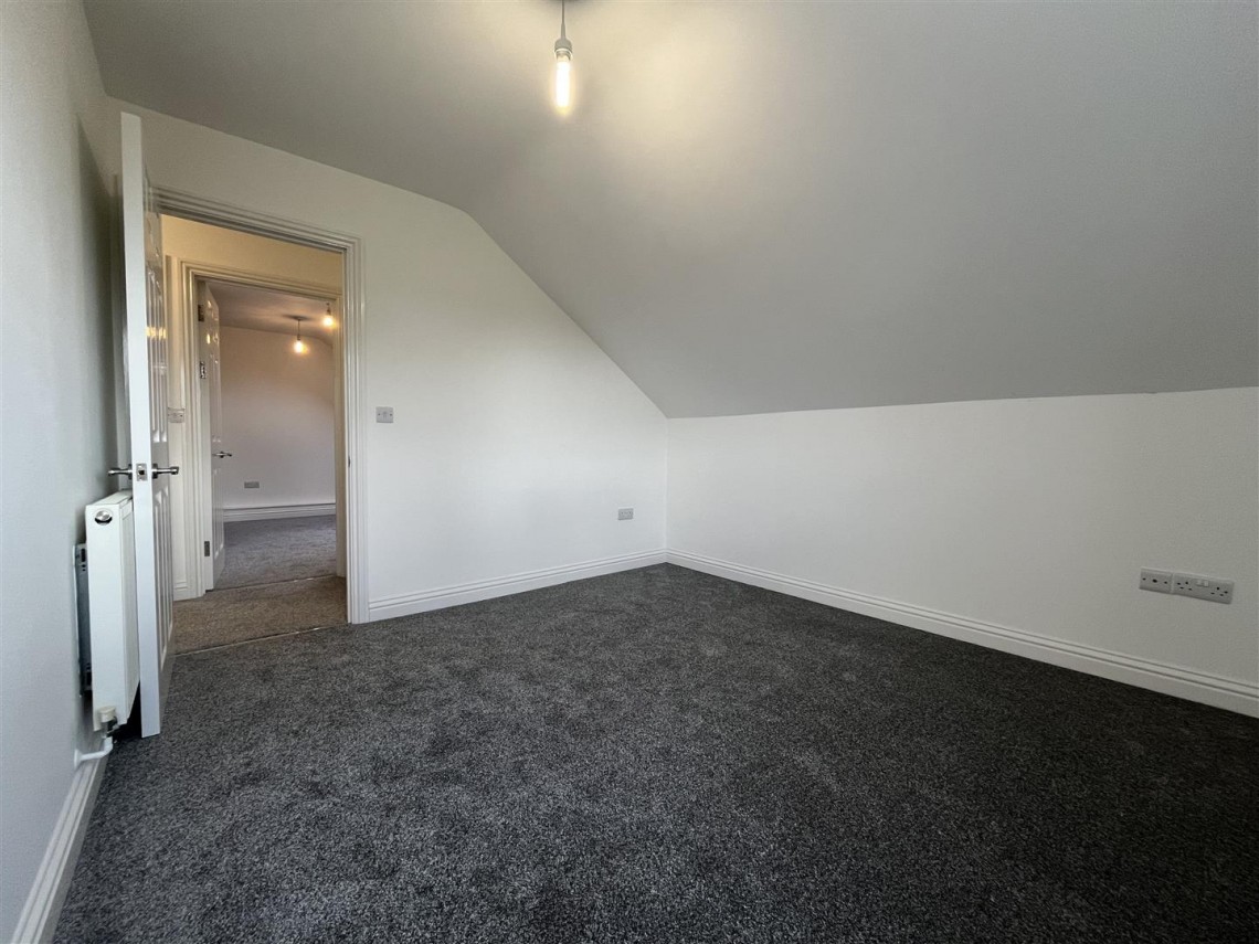 Images for 2 BED FLAT | BS5