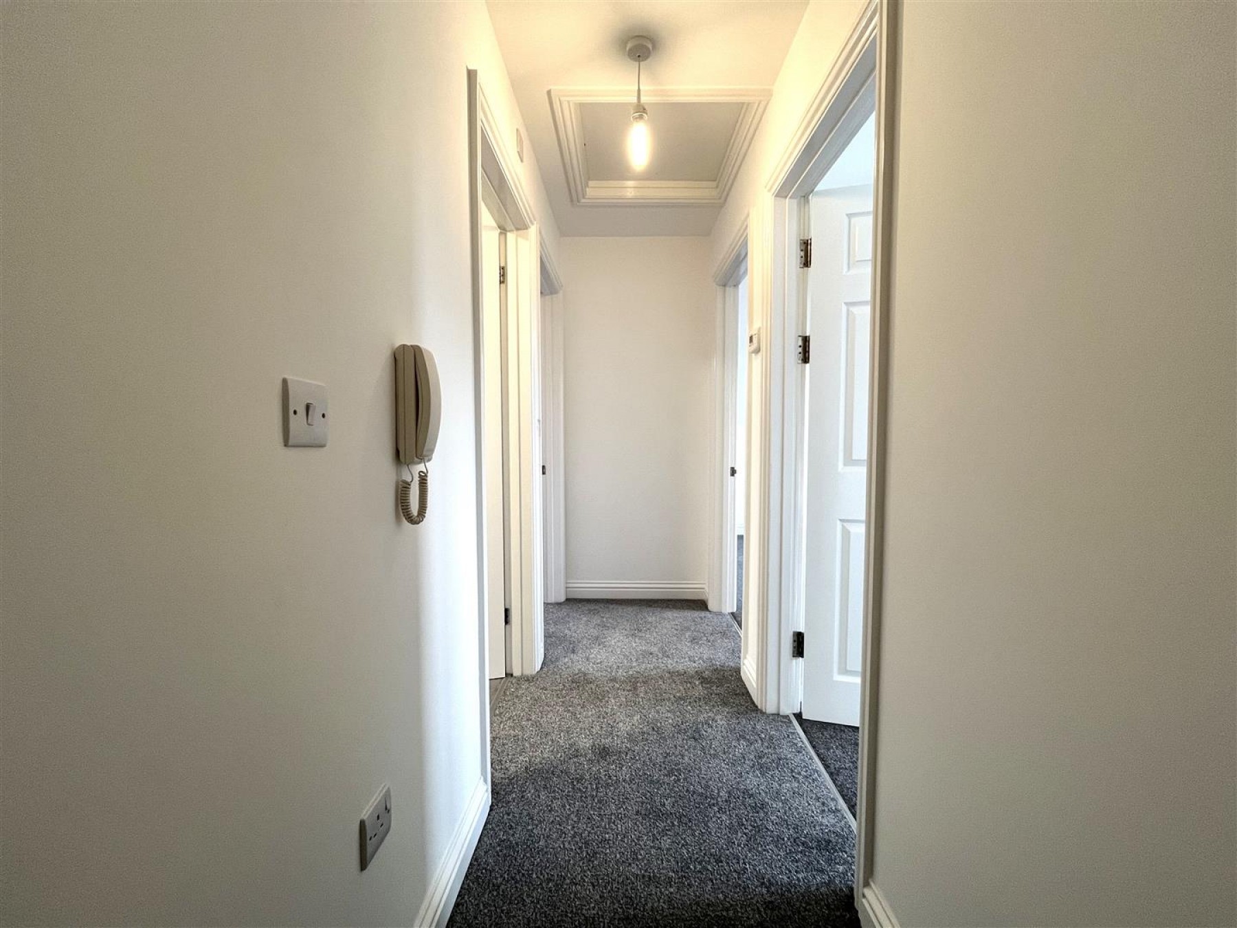 Images for 2 BED FLAT | BS5