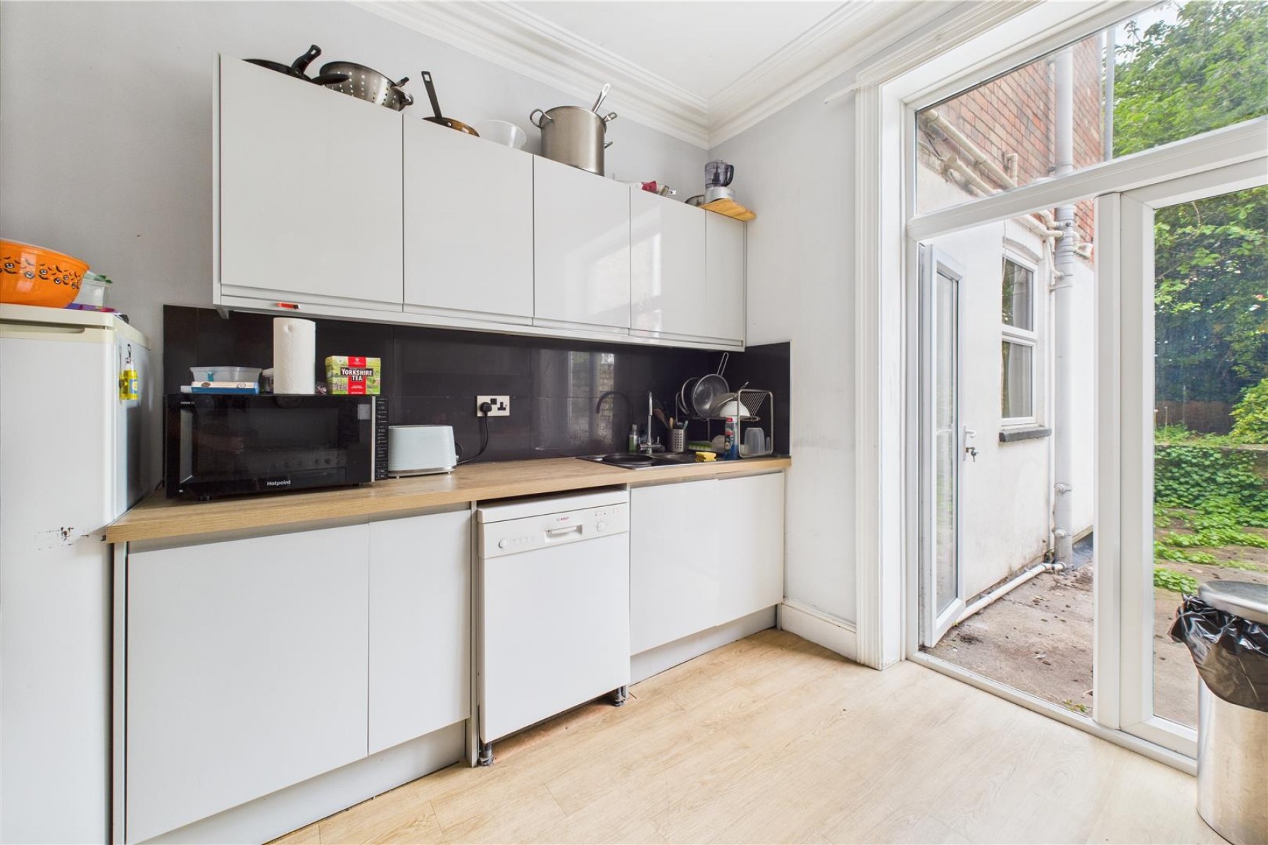 Images for 7 BED HMO | FAMILY HOME | HOTWELLS