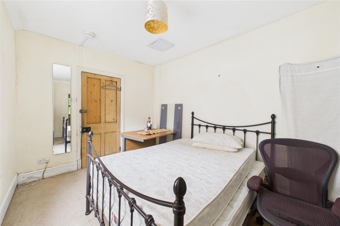 Images for 7 BED HMO | FAMILY HOME | HOTWELLS